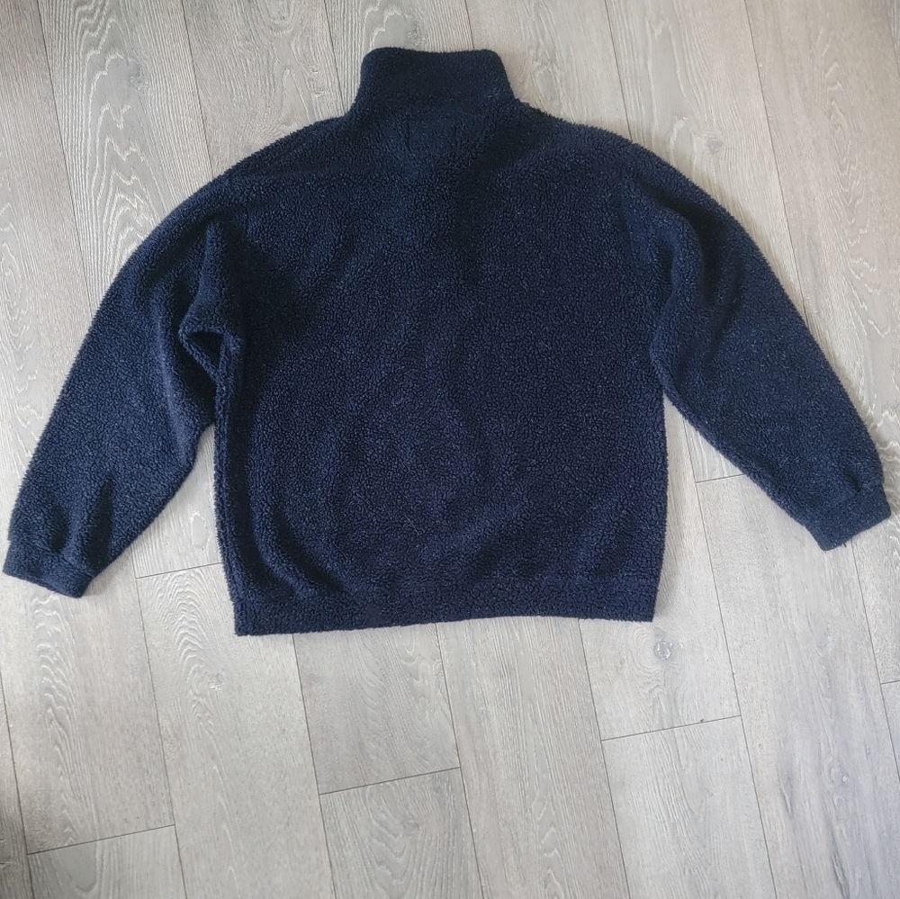 Field And Stream Pullover Fleece - Picture 2 of 4